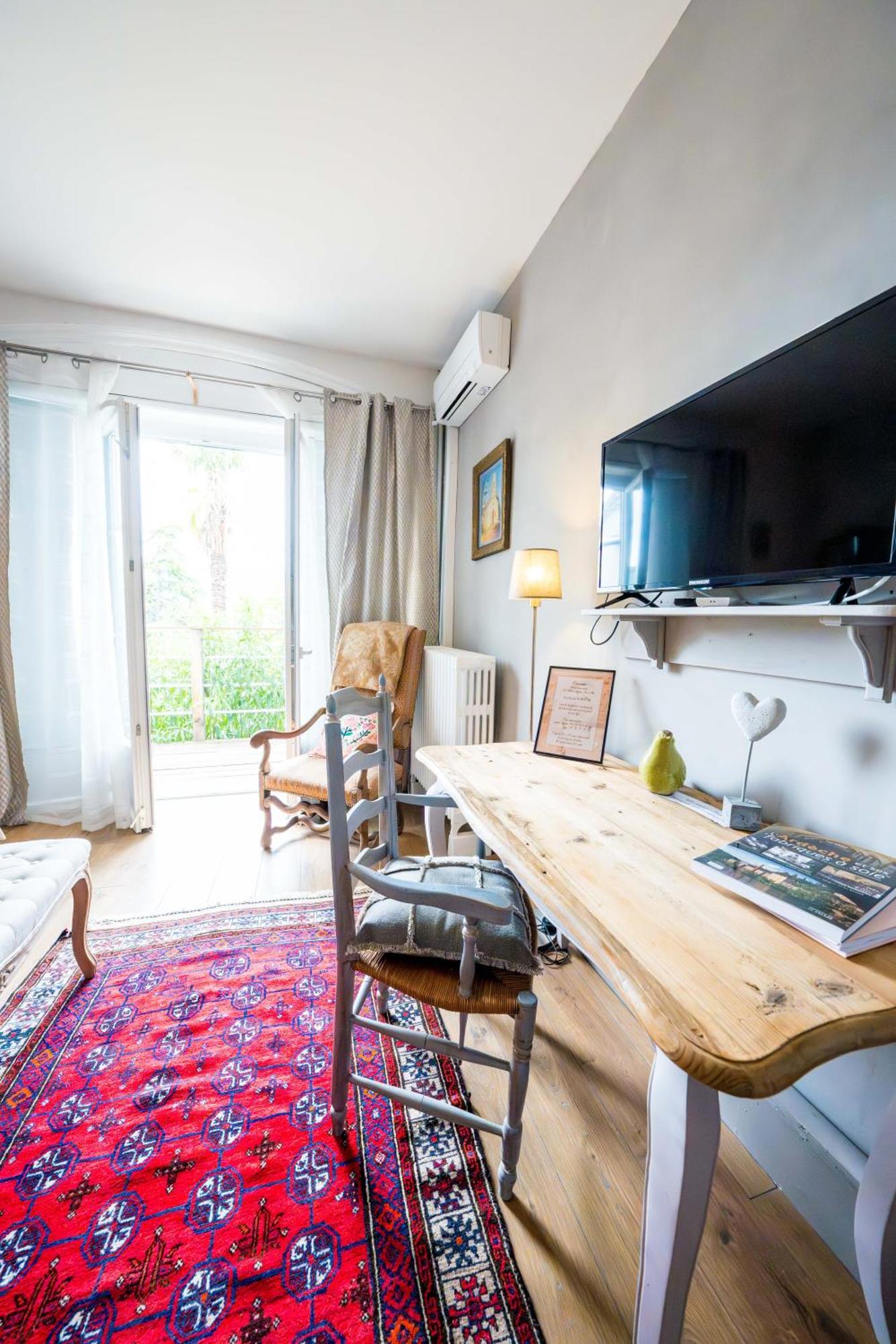La Maison Jaffran, Suite En Ville Privas Zewnętrze zdjęcie